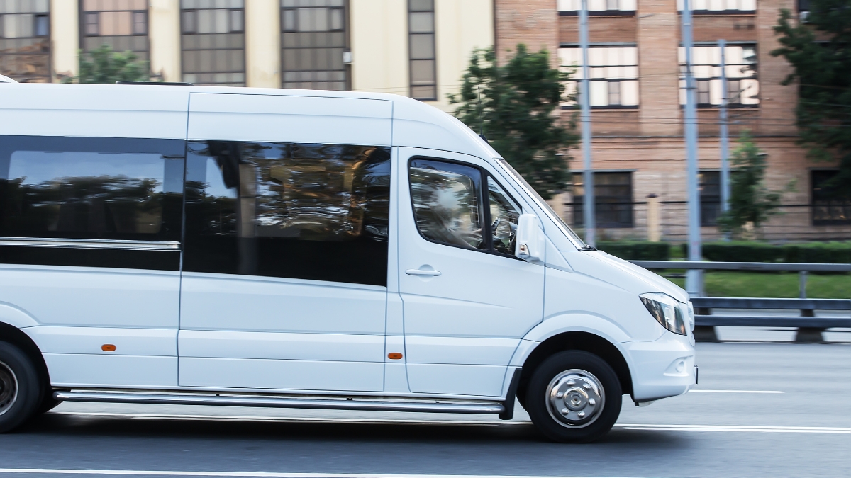 Group Coming to Marrakech How to Arrange Minibus Transfer from Airport (15–25 Seats)